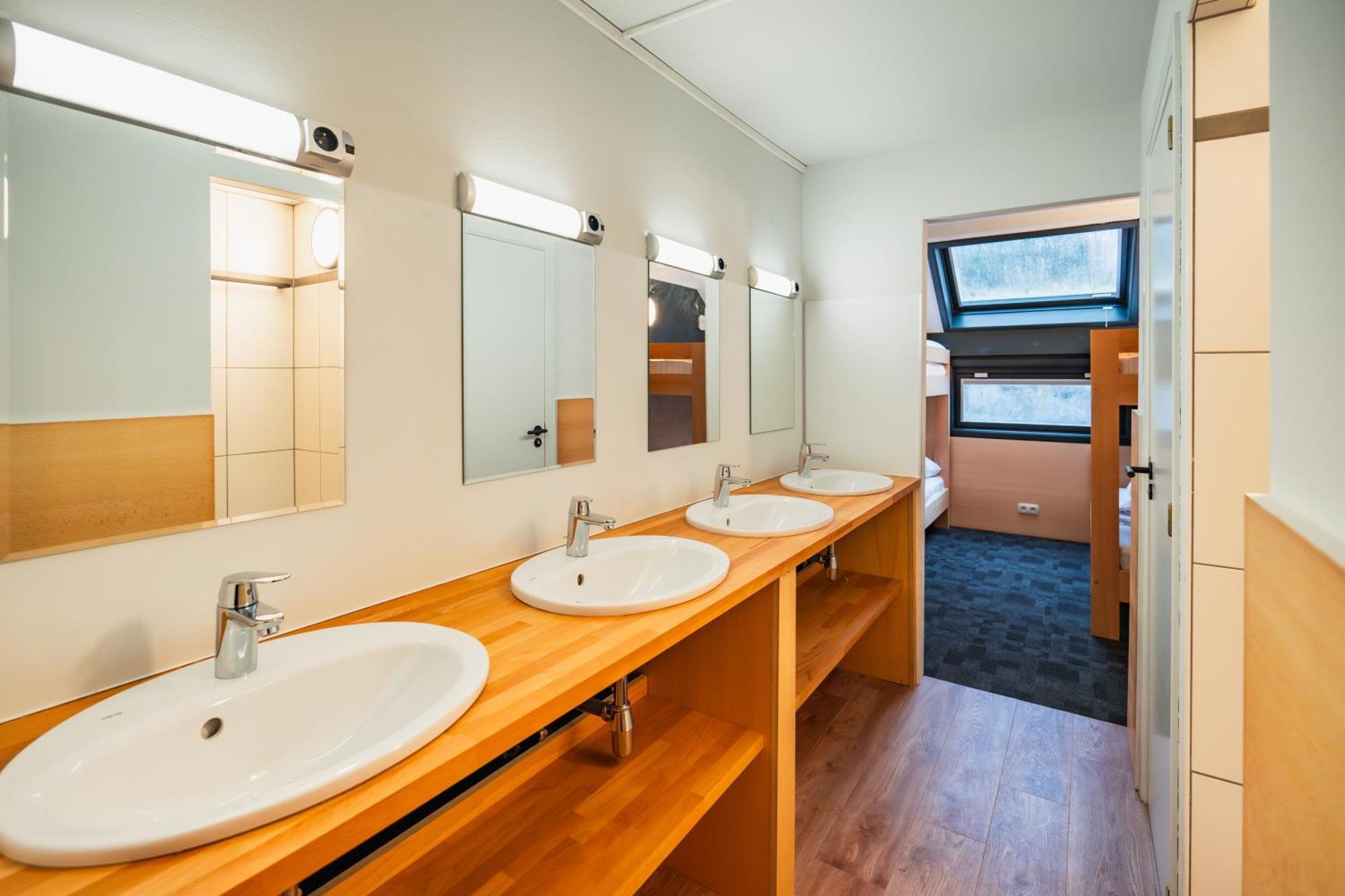 Hotel Aquatel 디넝 외부 사진